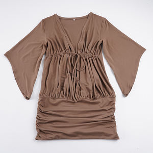 Robe moulante mini sexy pour femme avec cordon de serrage, décolleté plongeant et manches chauve-souris courtes, idéale pour les soirées, les clubs et la mode estivale - Product Image 6