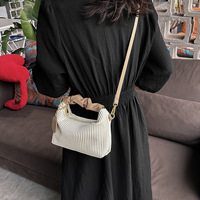 Sac tendance ALL0202 en PU texturé, sac à main portable à fermeture éclair, design de niche, sac bandoulière pour femme