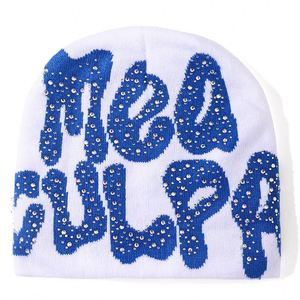 Bonnet d'hiver unisexe 100% acrylique tricoté Jacquard Mea Culpa strass bonnets Vente en gros en stock - Product Image 6