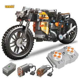 blok honda Suppliers-Ukboo Gratis Verzending 639Pcs Racing Motorcycle Sport Race Motorbike Gift Speelgoed Bouwstenen Model Voor Kinderen