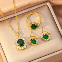 Parure de bijoux en zircon cuivre vert émeraude pour femme – Collier, boucles d'oreilles et bague élégants, légers, de luxe, tendance et minimalistes