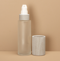 Offre Spéciale 1oz 2oz 4oz 30ml 50ml 60ml 100ml 120ml Pompe de lotion cosmétique givrée Flacon pulvérisateur en verre à brume fine avec couvercles en bambou
