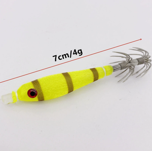Gli ami di <span class=keywords><strong>pesca</strong></span> del calamaro attirano i gamberetti 7cm/4g esche <span class=keywords><strong>artificiali</strong></span> di <span class=keywords><strong>seppie</strong></span> luminose di <span class=keywords><strong>seppie</strong></span> - Product Image 1