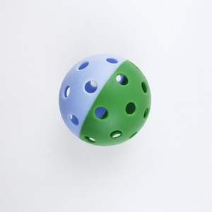 Muestras Gratis de Pelotas de Pickleball Personalizadas con Marca Propia, Pelotas de PE Rotomoldeadas por Inyección para Torneos y Entrenamiento - Product Image 4
