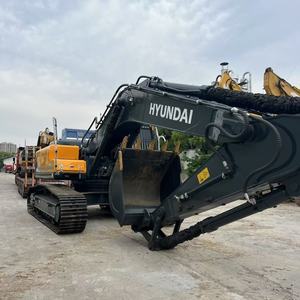 Modèle d'excavatrice Hyundai ROBEX 330LC-9T 2023 d'occasion pas cher Fabrication coréenne Moteur Cummins 30 tonnes Poids en ordre de marche 6 mois - Product Image 1