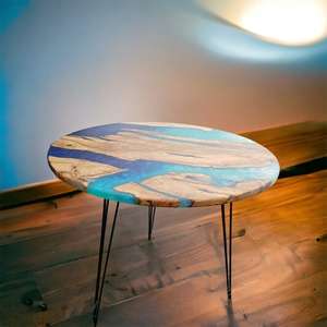 Tables en résine et en bois, design unique fait à la main, combinant du bois massif et de la résine, durables, de haute qualité, parfaites pour le salon - Product Image 1