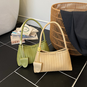 Bolso de Hombro de Mujer en Cuero PU Tejido, Mini Bolso de Mano, Bolso Tote Casual Trenzado - Product Image 1