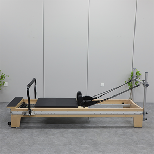 Lit de base personnalisé Pilates Réformateur Durable pliable en bois d'érable Pilates Machine pour usage domestique et studios - Product Image 3