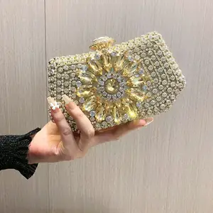 Tas malam kuning tas tangan wanita dompet pesta bunga matahari emas kristal tas tangan wanita