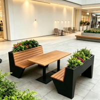 Ensemble table et chaises de jardin avec parasol, mobilier d'extérieur en WPC pour centre commercial