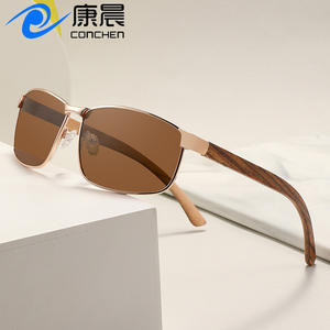 Lunettes de soleil polarisées premium en bois stratifié, monture carrée en métal, protection UV400 pour hommes, idéales pour la conduite et la protection solaire transfrontalière - Product Image 2