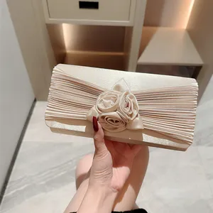 도매 럭셔리 화이트 살구색 새틴 실크 클러치 저녁 가방 3D 꽃 긴 체인 스트랩 신부 웨딩 지갑