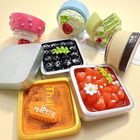 Accessoires de gâteau tiramisu en résine imitation fruits, aimants de réfrigérateur créatifs faits à la main, petits ornements de bureau, motif dessin animé