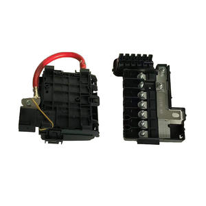 Portafusibles 1J0937617D para Bora Polo Jetta, caja de fusibles de batería, número de pieza de repuesto SY 012 - Product Image 3