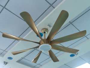 Vente en gros 60 pouces ABS luxe DC nordique moderne LED grand <span class=keywords><strong>ventilateur</strong></span> de <span class=keywords><strong>plafond</strong></span> avec 8 pales télécommande moteur à courant continu pour le salon - Product Image 6