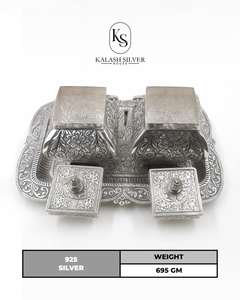 Ensemble de récipients en argent 925 Kumkum Chawal avec plateau gravé, argenterie traditionnelle indienne pour la Pooja, usage religieux et cadeaux - Product Image 3