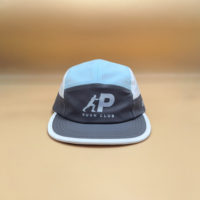 Casquette 5 panneaux Push Club en polyester, style campeur, gris anthracite et blanc, logo brodé, respirante, vente en gros