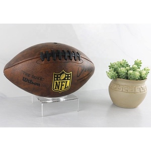 Support d'affichage pliable en acrylique pour ballons de football, de rugby, de basketball et autres objets sportifs - Product Image 6