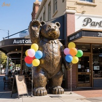 Décoration de rue commerçante en plein air personnalisée Grande statue d'ours en bronze coulé Ballons géants Support d'ours Sculpture en bronze
