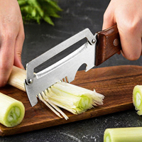 Râpe à légumes professionnelle 3-en-1 en acier inoxydable, manuelle, pour l'épluchage réutilisable des oignons verts et de la canne à sucre