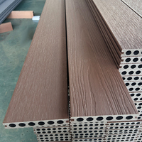 Planches de terrasse en bois dur massif, bois-plastique WPC, grain de bois 3D, composite moderne, extérieur imperméable, terrasse carrée brossée