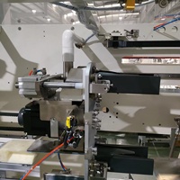 Machine d'emballage automatique multifonction haute vitesse pour films de serviettes hygiéniques, avec spécifications à changement facile