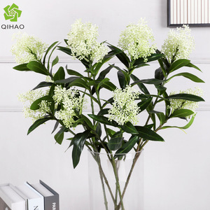 Qihao <b>Artificial</b> <b>Flower</b> Bouquet White Lily Style Green Leaves <b>Vase</b> <b>Arrangement</b> For Home Wedding Decor - Product Image 1