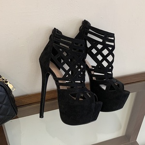 Nouvelles sandales à plateforme sexy à talons aiguilles et lanières croisées pour femme, collection 2026 – Chaussures de créateur tendance pour femme - Product Image 4