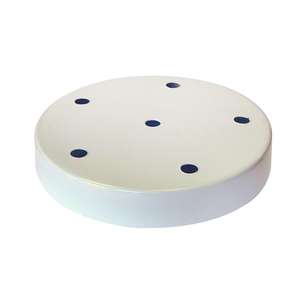 Luminaire métallique à 6 sorties, couleur blanche, diamètre de 16 cm ; idéal pour diffuser l'éclairage dans les espaces intérieurs. - Product Image 1