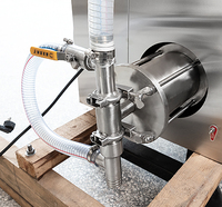 Machine d'emballage de sachets d'eau haute vitesse pour petite ligne de production d'eau potable