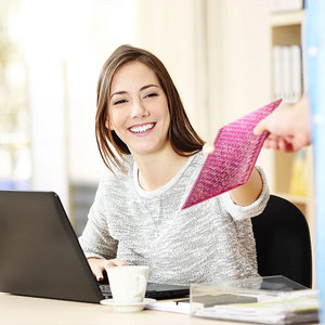 Rts trong kho Holographic sáng bóng bong bóng bưu phẩm 18x23 <span class=keywords><strong>cm</strong></span> kim loại Rose Red độn phong bì 7x9 inch vận chuyển túi - Product Image 5