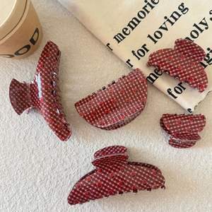 Barrette à cheveux en plastique à carreaux rouges, motif fraise mignon pour fille, pour usage quotidien décontracté - Product Image 2