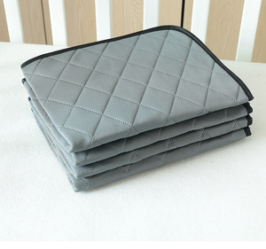 แผ่นรองฉี่สุนัขซักได้ผ้าอ้อมสุนัขแบบนำกลับมาใช้ใหม่ได้แผ่นรองฝึกแมวสัตว์เลี้ยงดูดซับ<span class=keywords><strong>ปัสสาวะ</strong></span>สำหรับสุนัขสัตว์เลี้ยงผ้าอ้อมสัตว์ขนาดเล็ก - Product Image 6