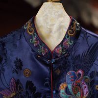 Nouveau gilet à col montant en soie satinée Xiangyun bleu Koi avec broderie lourde pour femme, style printemps-automne 5913