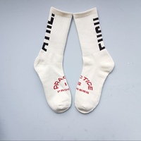 Vente en gros de chaussettes de sport décontractées en coton pour femmes Calcetines De Hombre avec logo personnalisé Chaussettes pour hommes de haute qualité