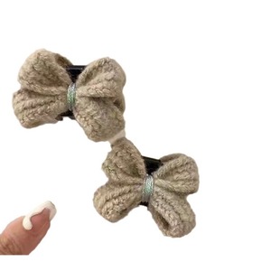 Princess hair <b>clips</b>, side claw <b>clips</b>, women's 2024 new winter hot-selling <b>bow</b> knitted small bangs <b>clip</b> hair accessory - Product Image 5