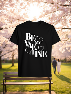 T-Shirt 'Be My Valentine' da Uomo in Cotone 180g, Manica Corta, Collo Tondo, Regalo Casual per San Valentino, Vestibilità Regolare, Lavabile in Lavatrice - Product Image 2