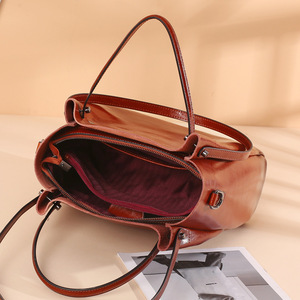 Casual Large Capacity Women Tote Shoulder <strong>Bag</strong> Genuine <strong>Leather</strong> Ladies Bucket Handbag Messenger <strong>Bag</strong> <strong>Soft</strong> Shopping Crossbody <strong>Bag</strong> - Product Image 5