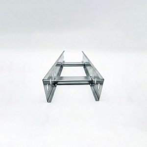 ถาดวางบันไดคุณภาพสูงขนาด 2400 มม. สำหรับงานก่อสร้างอุตสาหกรรม ชุบกัลวาไนซ์แบบจุ่มร้อน ทนทานต่อการกัดกร่อน ป้องกันสภาพอากาศ - Product Image 3