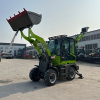 YGZG Backhoe Loader dengan kemampuan pemuatan material yang andal untuk organisasi gudang industri, pemindahan material, dan layanan lapangan.
