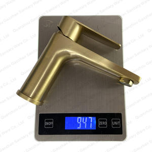 Grifo de Lavabo de Baño Contemporáneo de Acero Inoxidable con una Sola Manija, Color Gris Metálico, Antiarañazos, con Rociador Extraíble para Gimnasio - Product Image 2