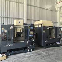 Centre d'usinage vertical CNC MAKINO V33 Hyper haute vitesse d'occasion du Japon pour l'usinage de précision des pièces de moules et de matrices