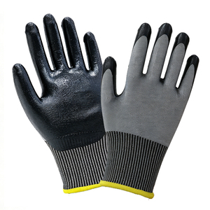 Guantes Antideslizantes de Nitrilo para Reparación Automotriz y Construcción, Tejido Suave HPPE, Resistentes a Cortes ANSI/ISEA4 - Product Image 1