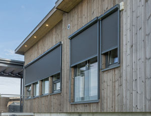 Stores roulants en pvc transparent, de sécurité, pour l'extérieur, avec piste de cadre noir - Product Image 3