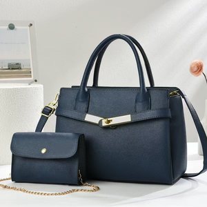 Bolso Tote Casual para Mujer Jemutaz con Adorno de Pompón, Correa Extraíble, Cierre de Solapa Clásico, Bolso de Mano de Microfibra para Uso Diario - Product Image 1