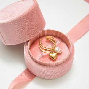 Amuleto de Acero Inoxidable en Forma de Corazón con Diseño Floral para Regalo de Joyería, Origen Yiwu - Product Image 4