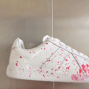 High Quality Hand Painted Graffiti Leather Athletic Shoes Fashion Low Top Design Casual Walking Shoes Outdoor Street Skate Shoes - Product Image 6