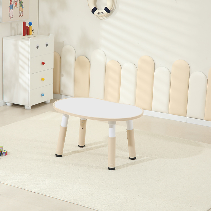 Mesa individual de madera blanca.