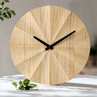 Jam Dinding Geometris 3D Tampilan Kayu Terang dengan Desain Potongan Berlian Bersegi, Tanpa Suara Tik-tok untuk Ruang Tamu Kamar Tidur Dekorasi Modern