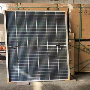 แผงโซลาร์เซลล์โมโนคริสตัลไลน์ Longi 550W 182 มม. แบบฮาล์ฟเซลล์ กระจกสองชั้น - Product Image 2